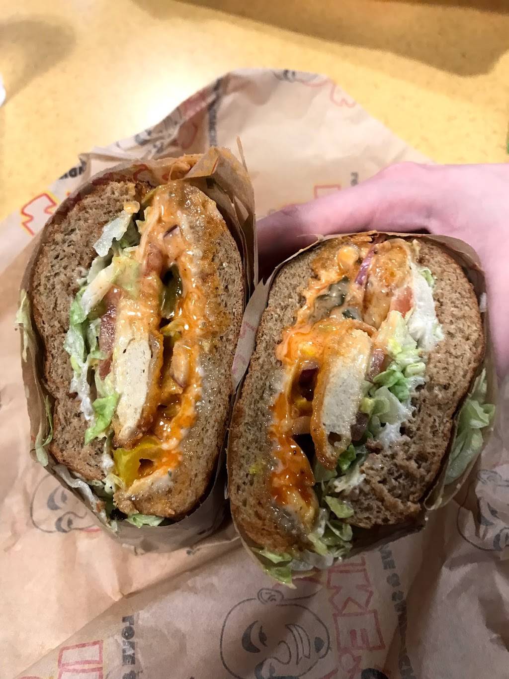 Ikes Love and Sandwiches | restaurant | 501 Davis St suite d, Vacaville, CA 95688, USA | 7073055991 OR +1 707-305-5991