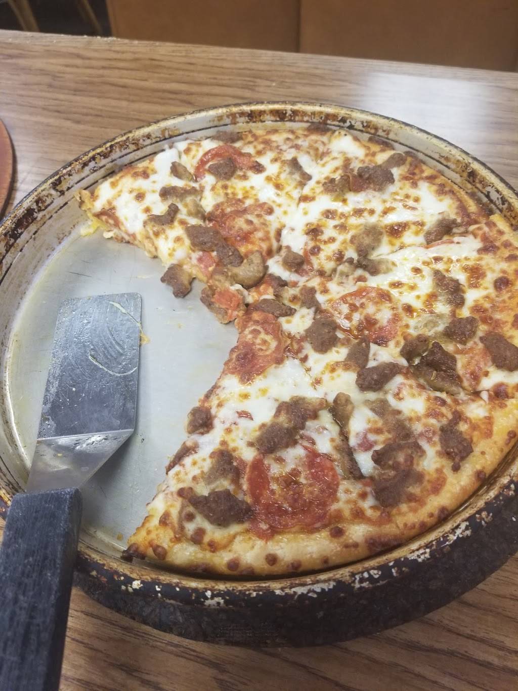 Pizza Hut | restaurant | 1809 S Parsons Ave, Seffner, FL 33584, USA | 8136849001 OR +1 813-684-9001