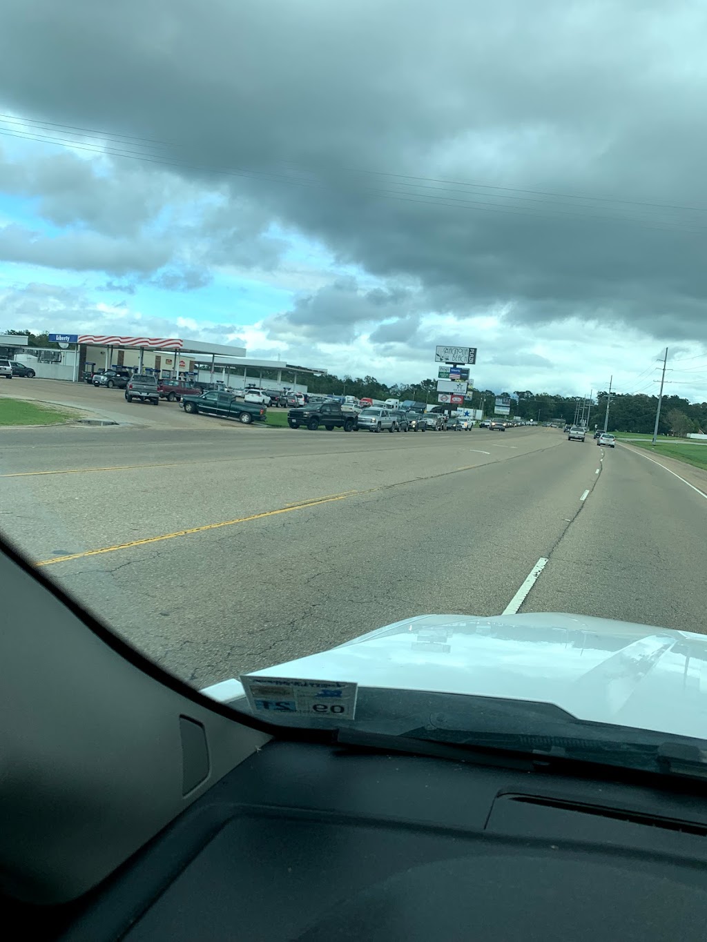 Frogs at Magnolia Beach | restaurant | A, 1200, 6865 Magnolia Beach Rd, Denham Springs, LA 70706, USA | 2252437671 OR +1 225-243-7671