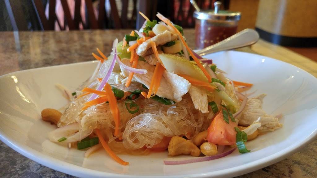 Arawan Thai Cuisine | restaurant | 4124 Orange Ave, Long Beach, CA 90807, USA | 5624261788 OR +1 562-426-1788