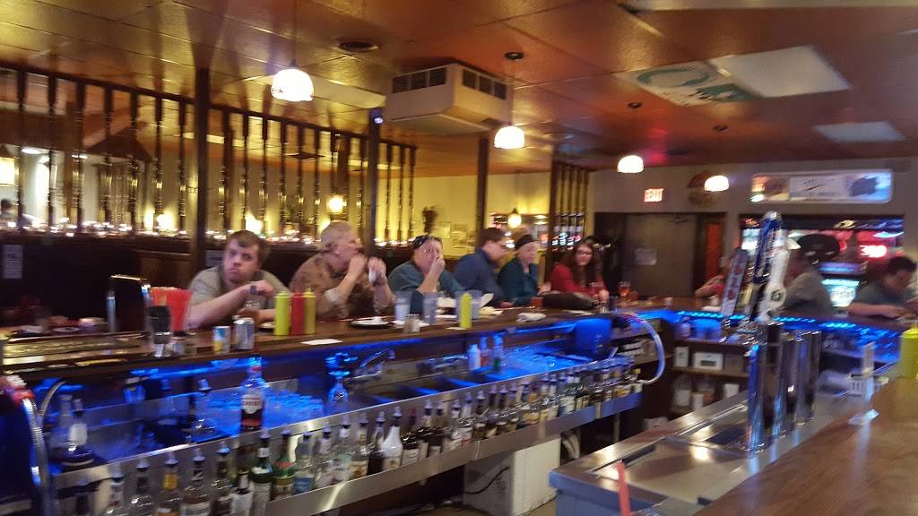 Foxhole Pub | restaurant | 1215 Angelo Rd, Sparta, WI 54656, USA | 6082696271 OR +1 608-269-6271