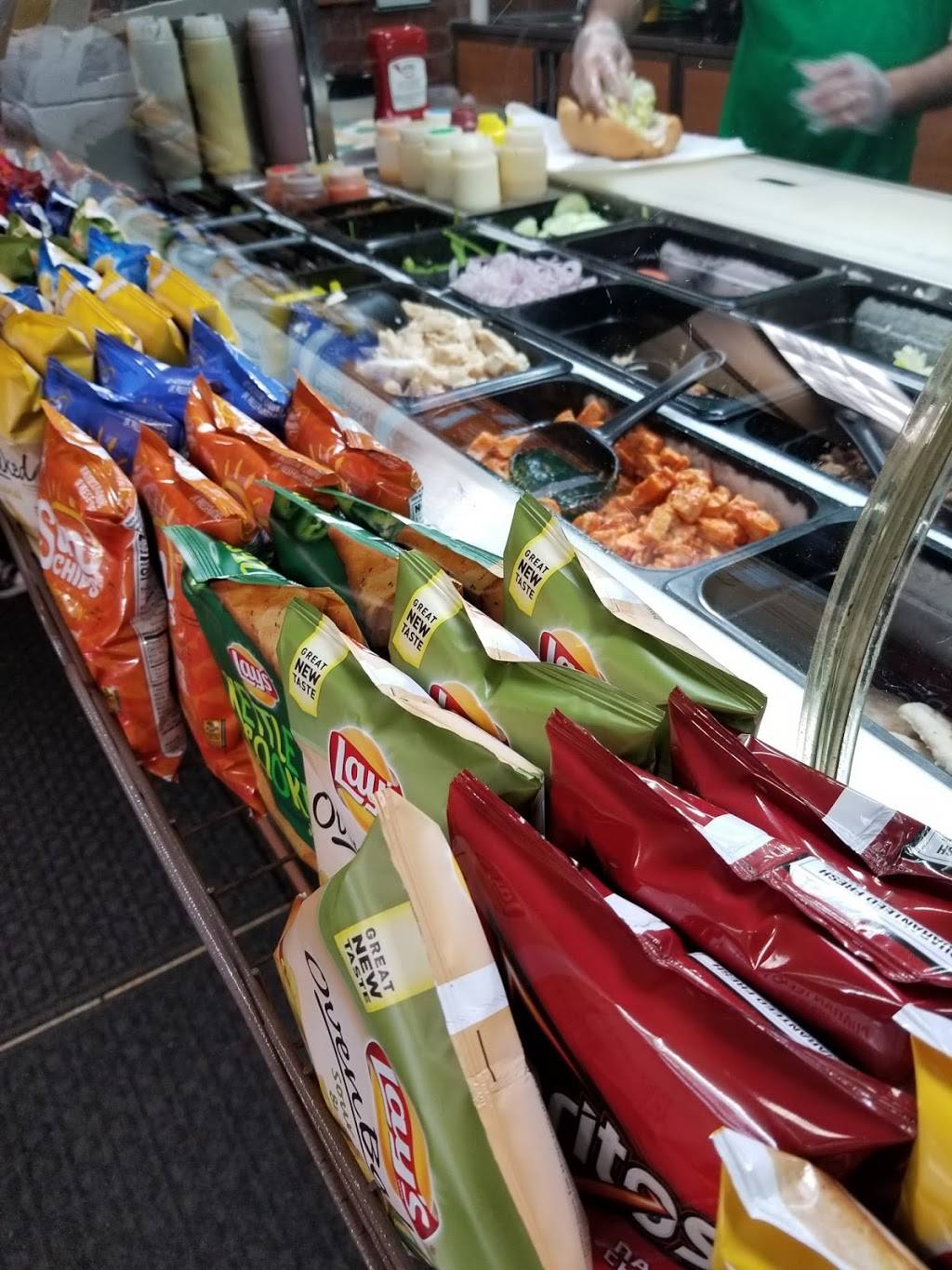 Subway Restaurants | restaurant | 108-11 Corona Ave, Corona, NY 11368, USA | 7182711633 OR +1 718-271-1633