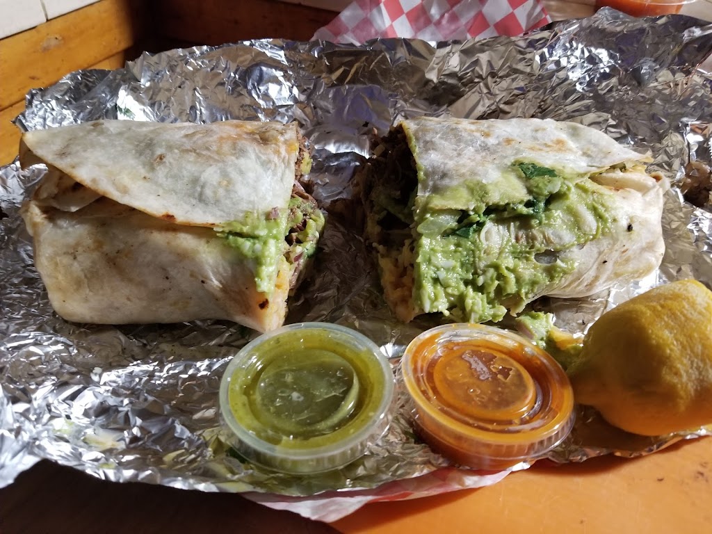 Los Pachecos Tacos | restaurant | Sharon Blvd, Madera, CA 93638, USA | 5594799773 OR +1 559-479-9773