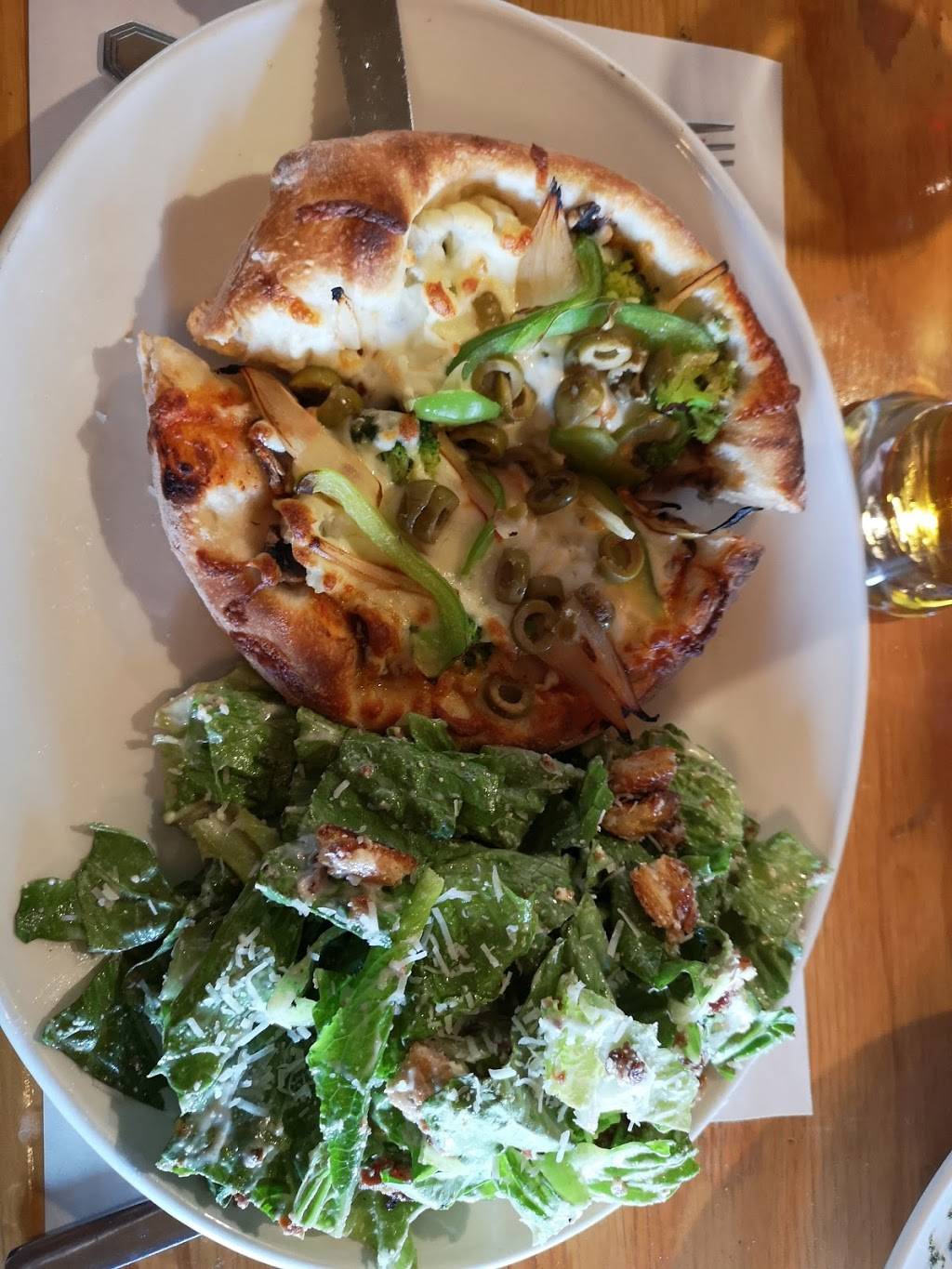 Restaurant Bar La Poupee | restaurant | 290 Rue Saint Pierre, Sainte-Agathe-de-Lotbinière, QC G0S 2A0, Canada | 4185992328 OR +1 418-599-2328