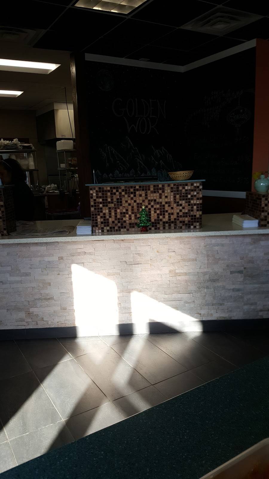 Golden Wok | restaurant | 64 Waterbury Rd, Prospect, CT 06712, USA | 2037584567 OR +1 203-758-4567