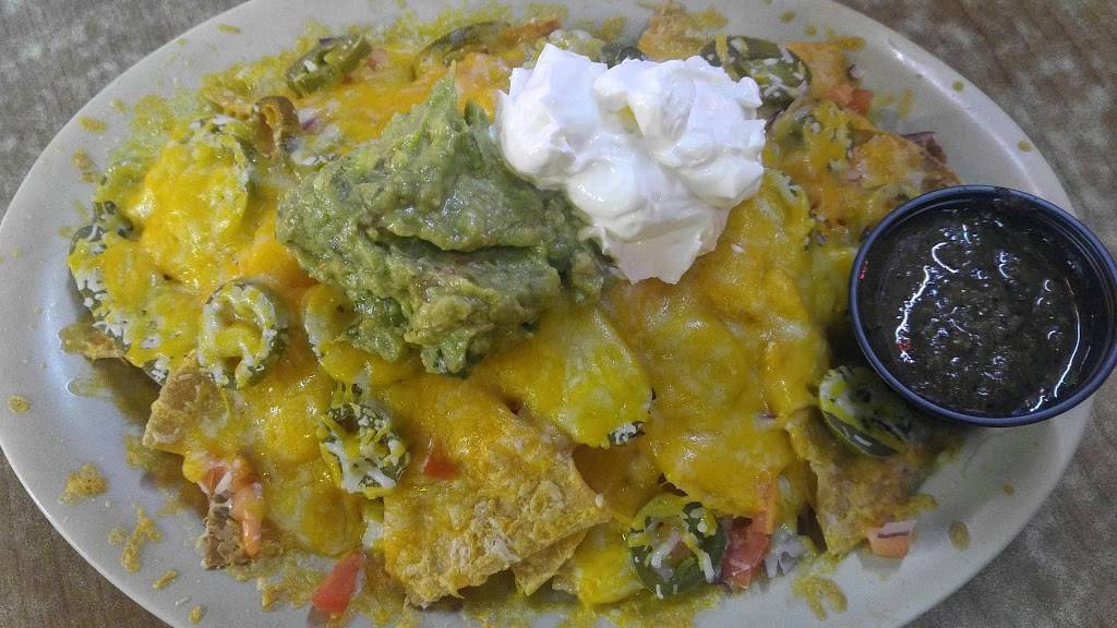 Roadhouse Bar & Grill | restaurant | 3103 W 190th St, Torrance, CA 90504, USA | 3103236603 OR +1 310-323-6603