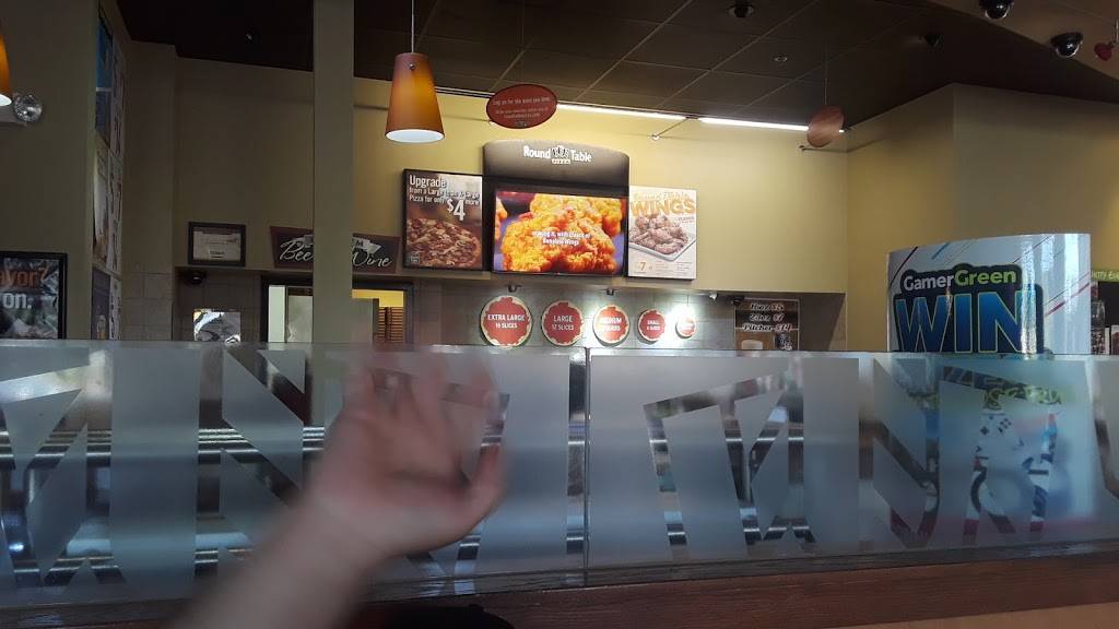 Round Table Pizza | meal delivery | 2270 S Azusa Ave D, West Covina, CA 91792, USA | 6268392900 OR +1 626-839-2900