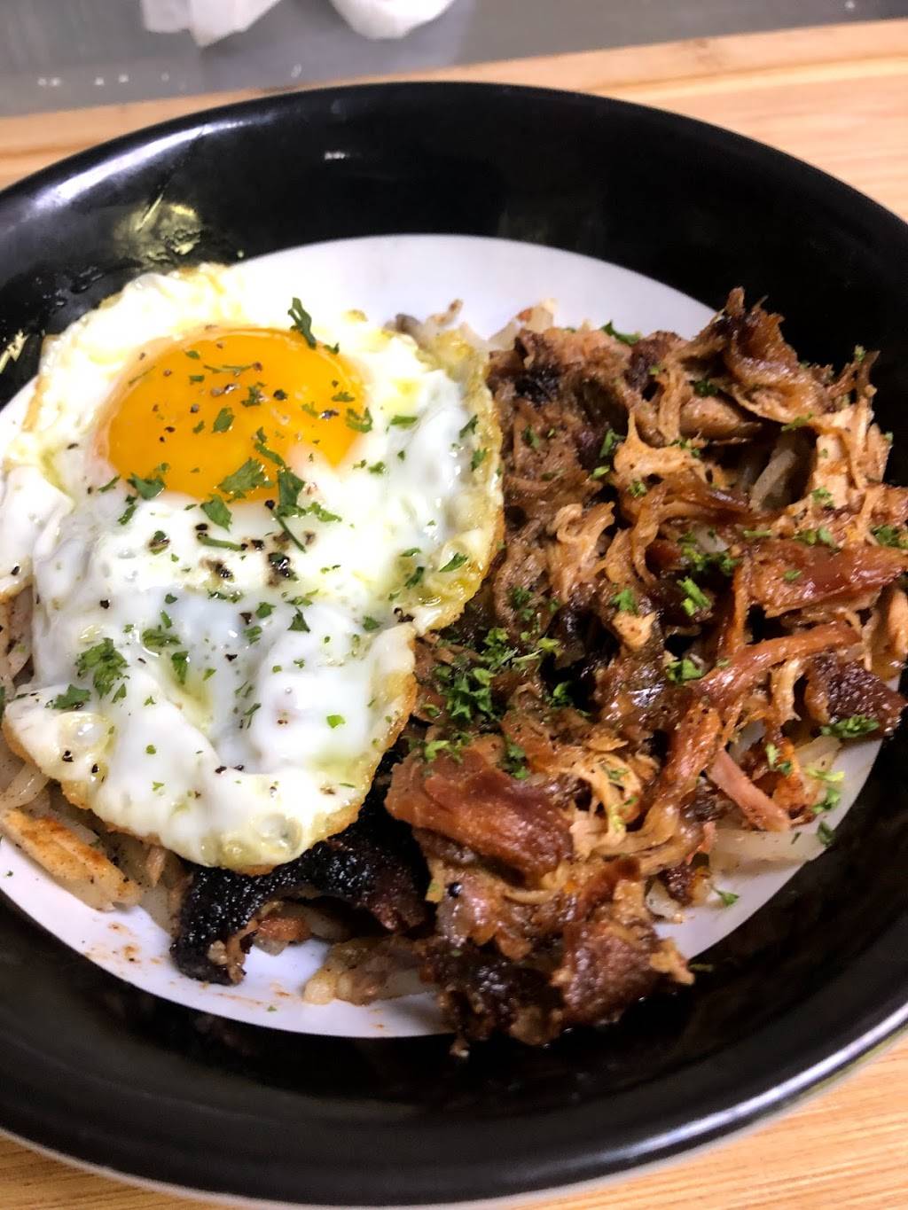 Brickyard Bar & BBQ | restaurant | 4928 Homberg Dr Suite A6-8, Knoxville, TN 37919, USA | 8652404967 OR +1 865-240-4967