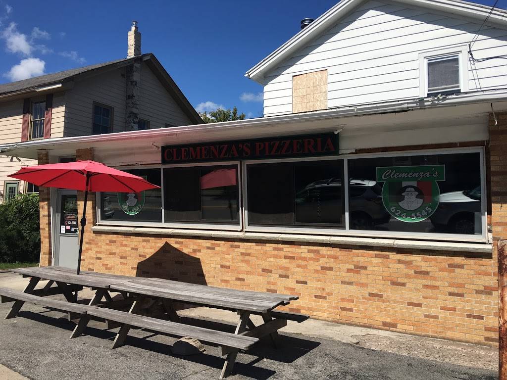 Clemenzas Pizzeria | restaurant | 6 Victor Mendon Rd, Mendon, NY 14506, USA | 5856245545 OR +1 585-624-5545