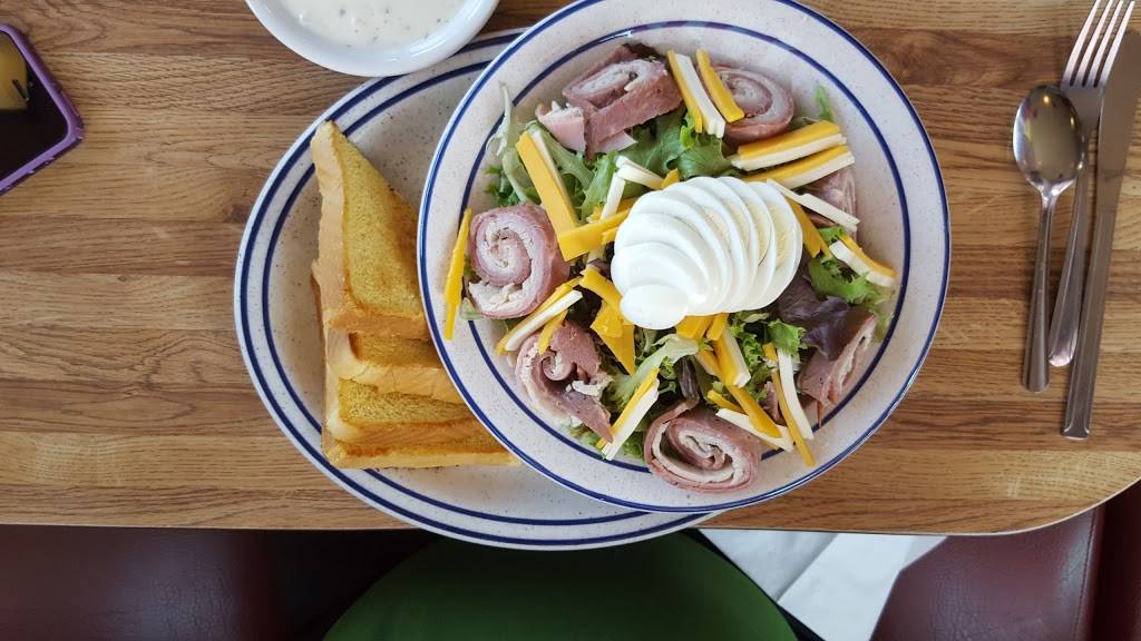 Galloping Gerties Bar & Grill | restaurant | 15417 Union Ave SW, Lakewood, WA 98498, USA | 2535844848 OR +1 253-584-4848