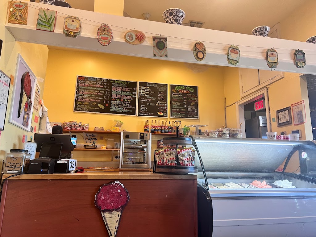 Nola Mia Gelato Cafe | restaurant | 2230 St Claude Ave, New Orleans, LA 70117, USA | 5042495009 OR +1 504-249-5009