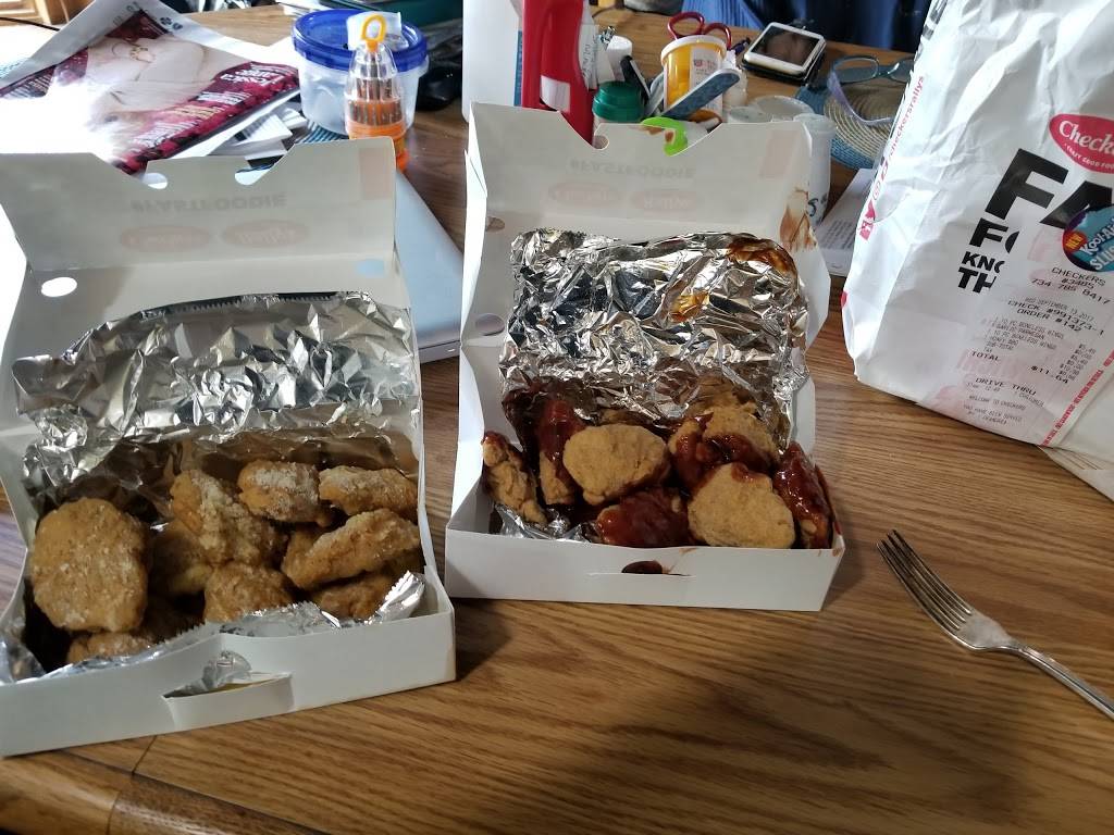 Checkers | restaurant | 13680 Pennsylvania Rd, Southgate, MI 48195, USA | 7347858417 OR +1 734-785-8417