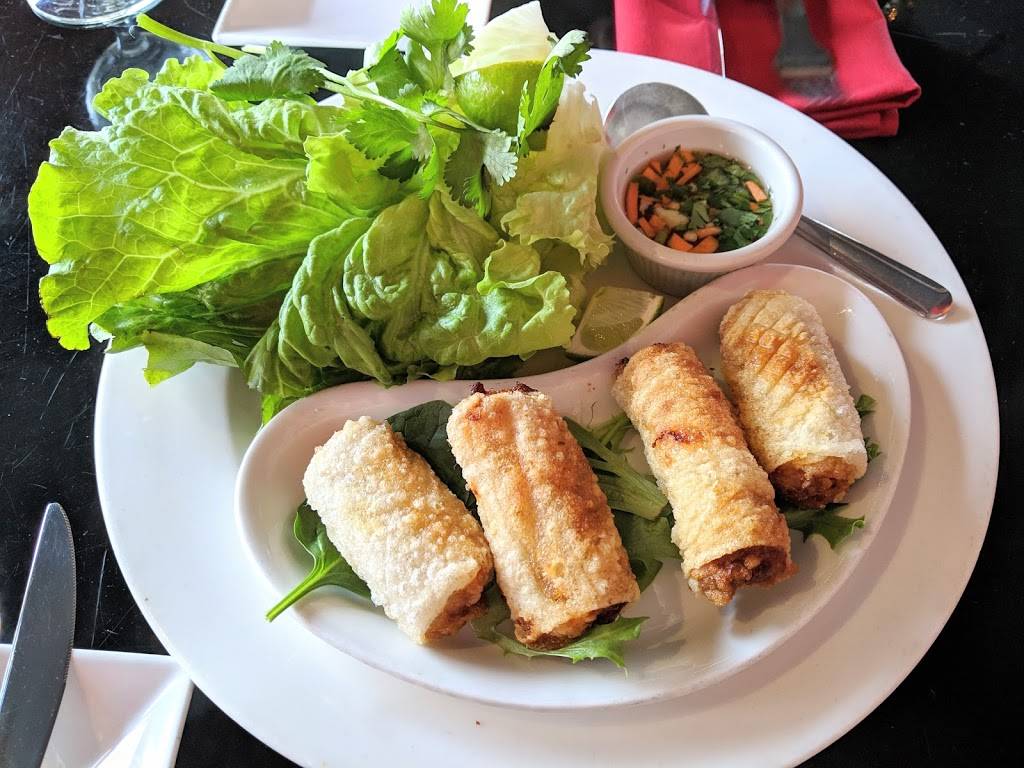 Suzie Wongs on Madison | restaurant | 1544 Madison Rd, Cincinnati, OH 45206, USA | 5137513333 OR +1 513-751-3333