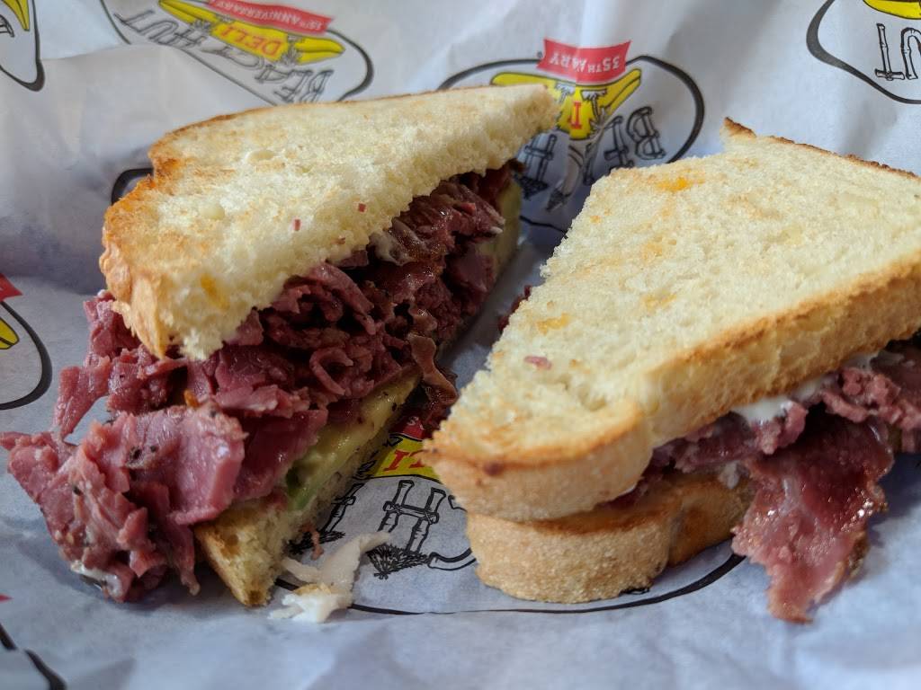 Beach Hut Deli | restaurant | 6601 Folsom Blvd #110, Sacramento, CA 95819, USA | 9163464691 OR +1 916-346-4691