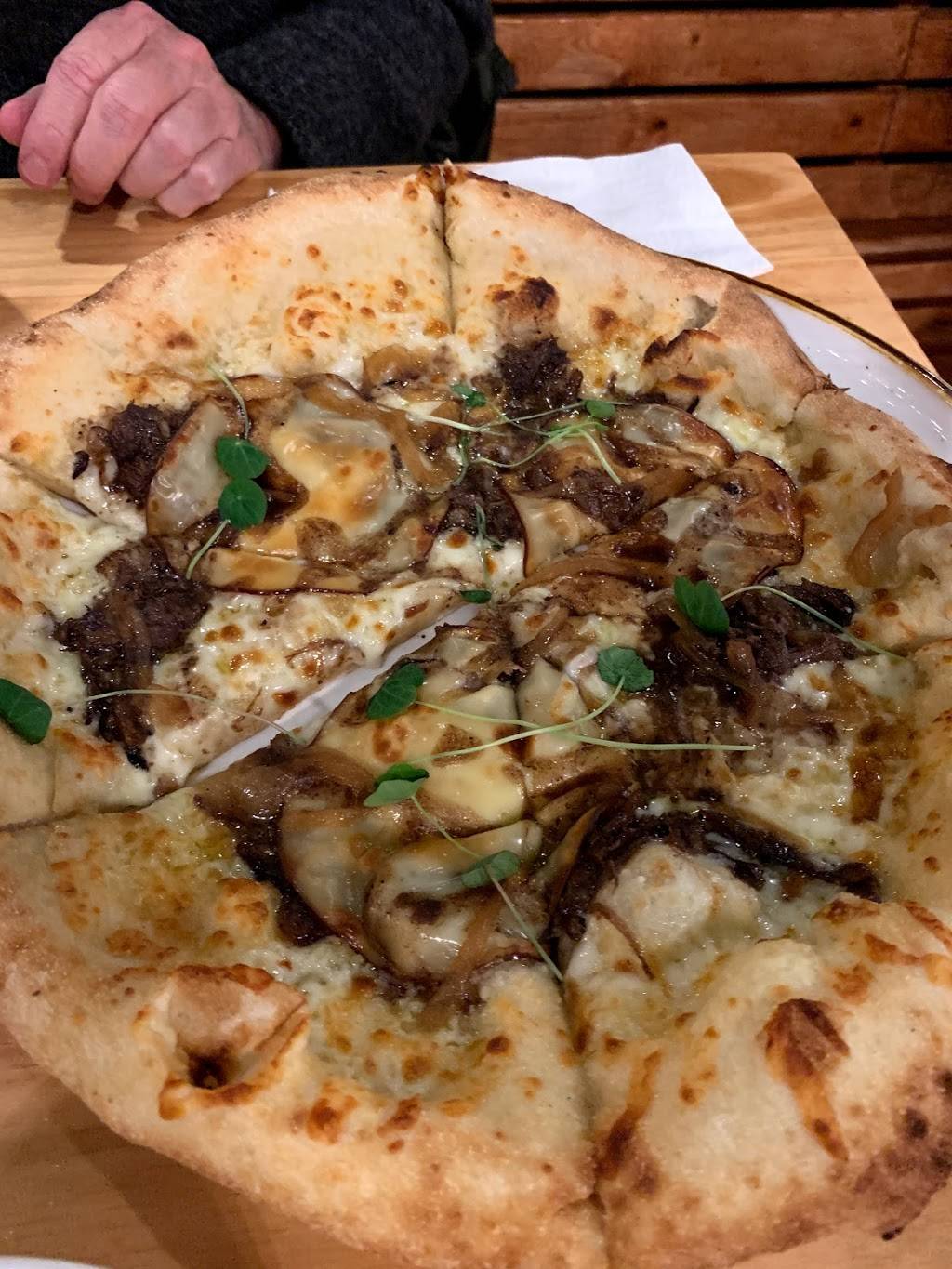 Tambolis Pasta & Pizza | restaurant | 1761 Madison Ave, Memphis, TN 38104, USA | 9014108866 OR +1 901-410-8866