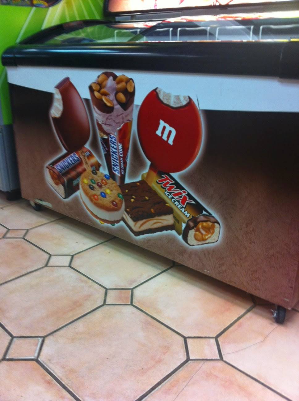 Selma Valero Gas Staion | restaurant | 10610 E Mountain View Ave, Selma, CA 93662, USA | 5598967682 OR +1 559-896-7682