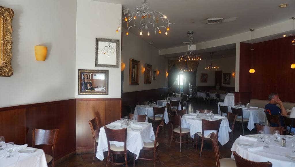 Trastevere | restaurant | 6801 Hollywood Blvd #423, Los Angeles, CA 90028, USA | 3239623700 OR +1 323-962-3700