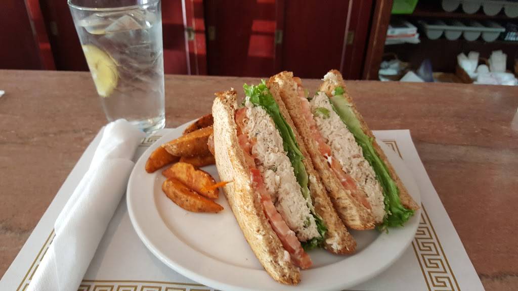 Lettys | restaurant | 2121 Shamrock Dr, Charlotte, NC 28205, USA | 7048178702 OR +1 704-817-8702