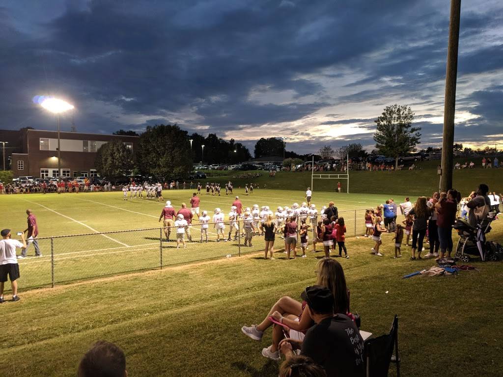 Everett Recreation Center & Athletic Complex | meal takeaway | 318 S Everett High Rd, Maryville, TN 37804, USA | 8659836264 OR +1 865-983-6264