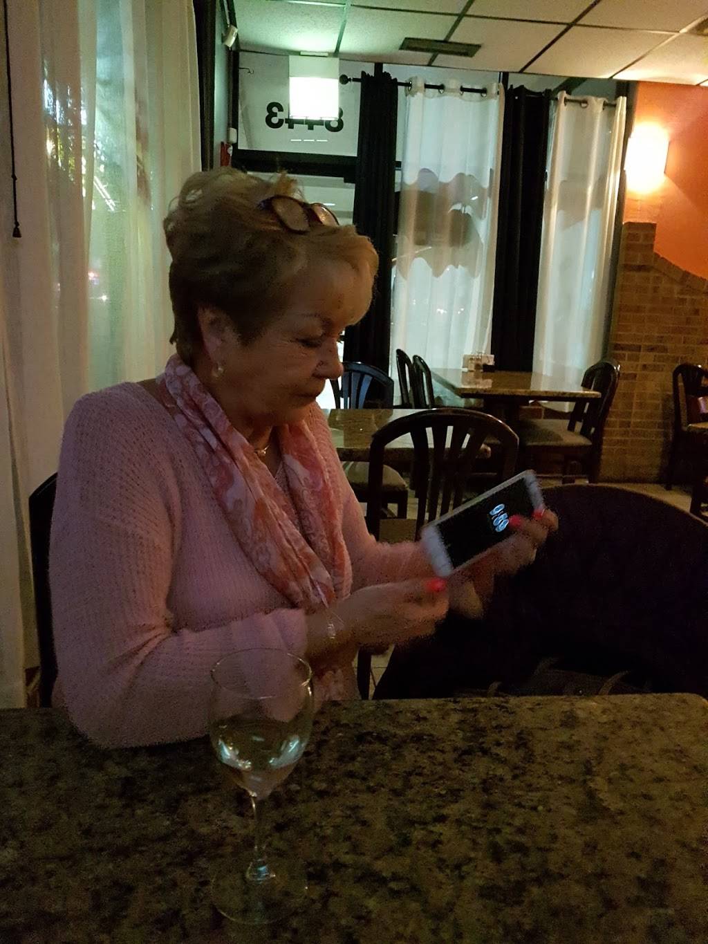 Cafe Il Cortile | restaurant | 2953, 8445 W Lawrence Ave, Chicago, IL 60656, USA | 7736257087 OR +1 773-625-7087