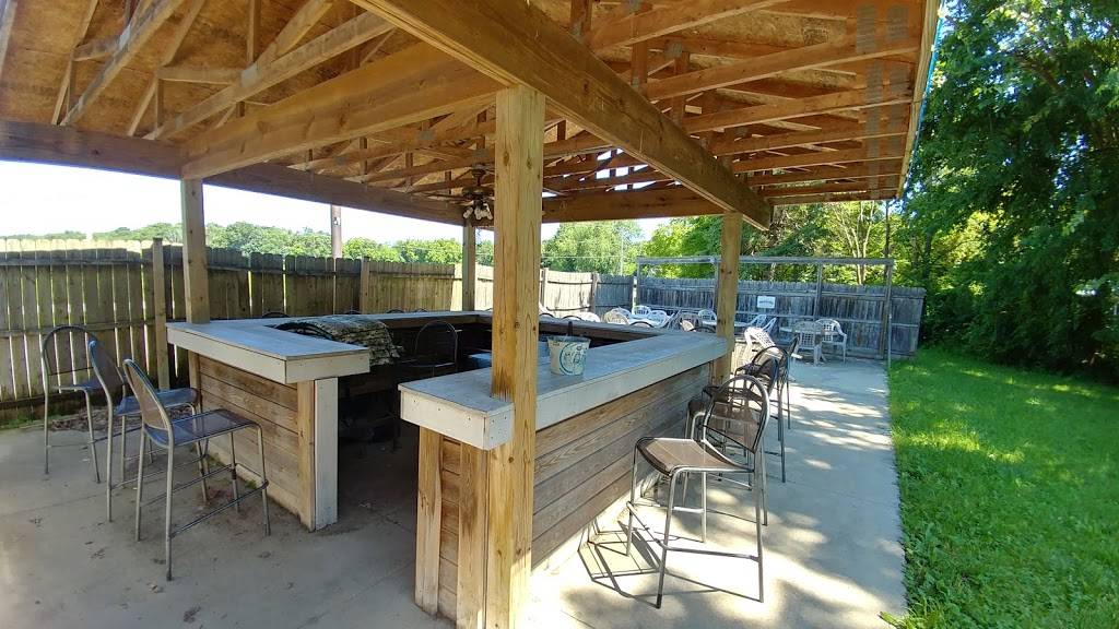 countryside pub | restaurant | 8225 McHenry St, Burlington, WI 53105, USA | 2626614061 OR +1 262-661-4061