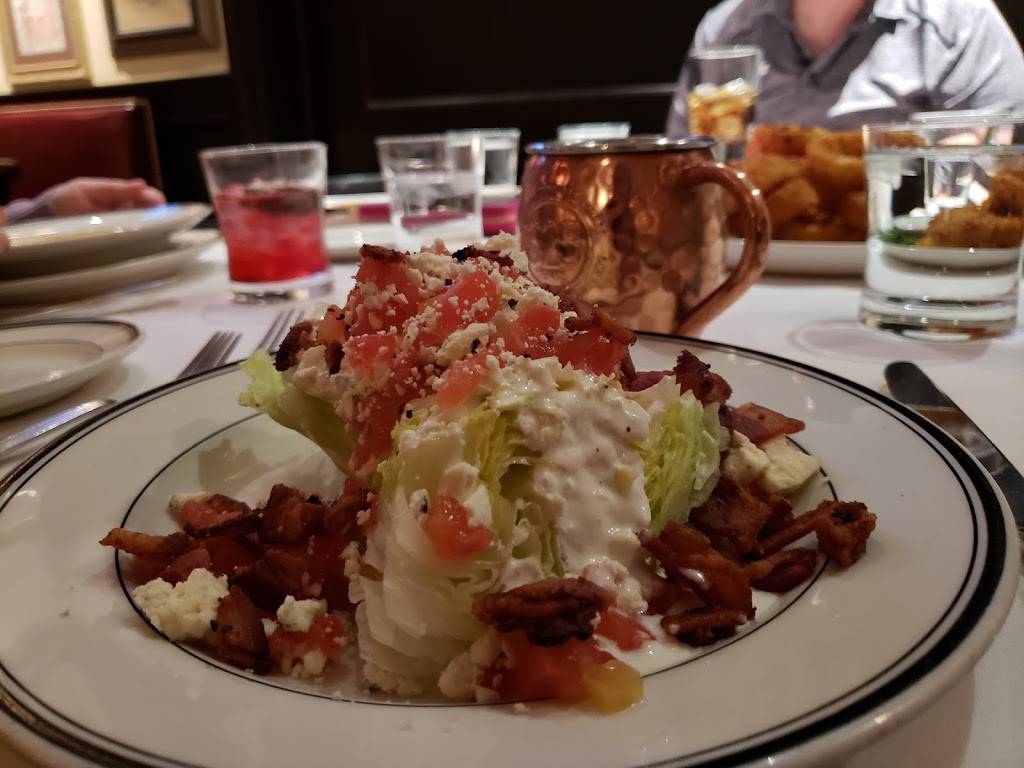 The Grill on the Alley | restaurant | 909 N Michigan Ave, Chicago, IL 60611, USA | 3122559009 OR +1 312-255-9009