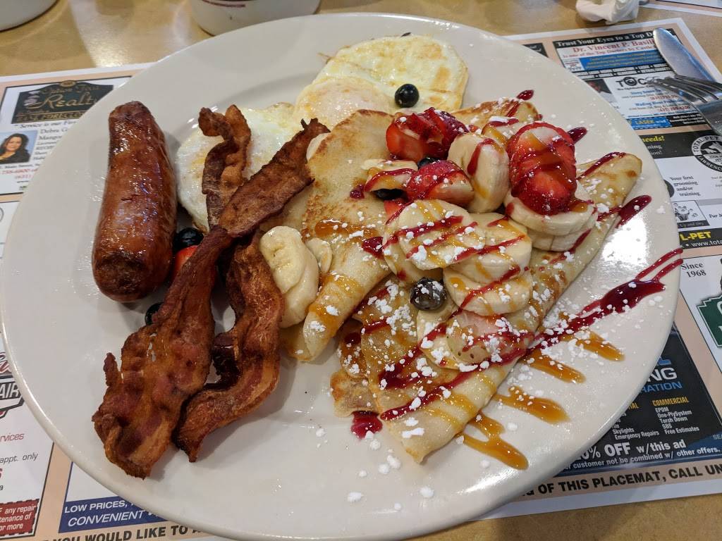 Seacrest Sayville Diner | restaurant | 229 W Main St, Sayville, NY 11782, USA | 6314054833 OR +1 631-405-4833