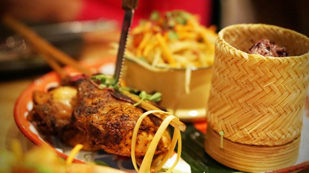 Farmhouse Kitchen Thai Cuisine | restaurant | 710 Florida St, San Francisco, CA 94110, USA | 4158142920 OR +1 415-814-2920