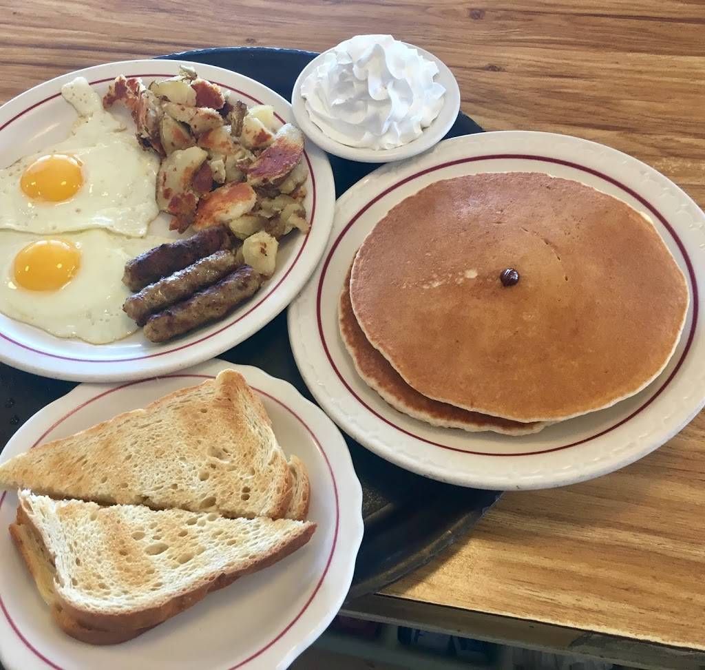 Gateway Restaurant | restaurant | 219 E International Speedway Blvd, Daytona Beach, FL 32118, USA | 3862521262 OR +1 386-252-1262