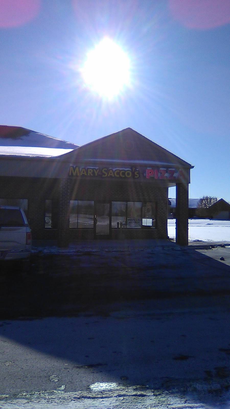 Mary Saccos Pizza | meal delivery | 3132 Newport Rd, Newport, MI 48166, USA | 7345868866 OR +1 734-586-8866