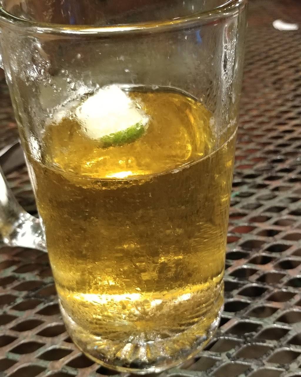 Buffalos | restaurant | 5380 Wendy Bagwell Pkwy, Hiram, GA 30141, USA | 7704392831 OR +1 770-439-2831