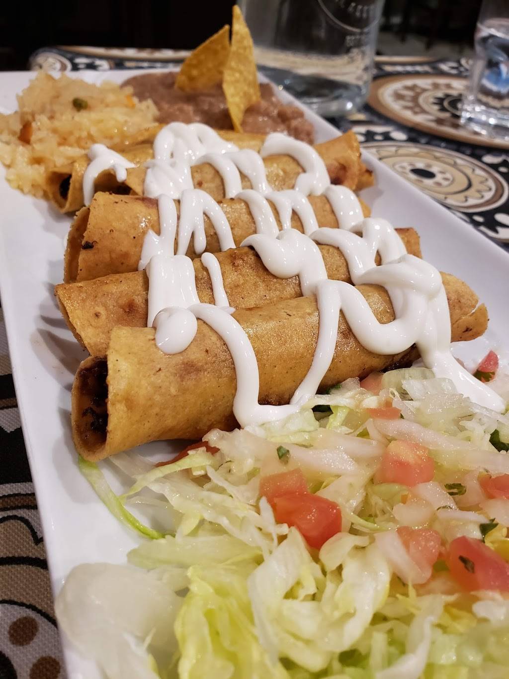 TENOCH RESTAURANT | restaurant | 933 St Clair Ave W, Toronto, ON M6C 1C7, Canada | 6473450165 OR +1 647-345-0165