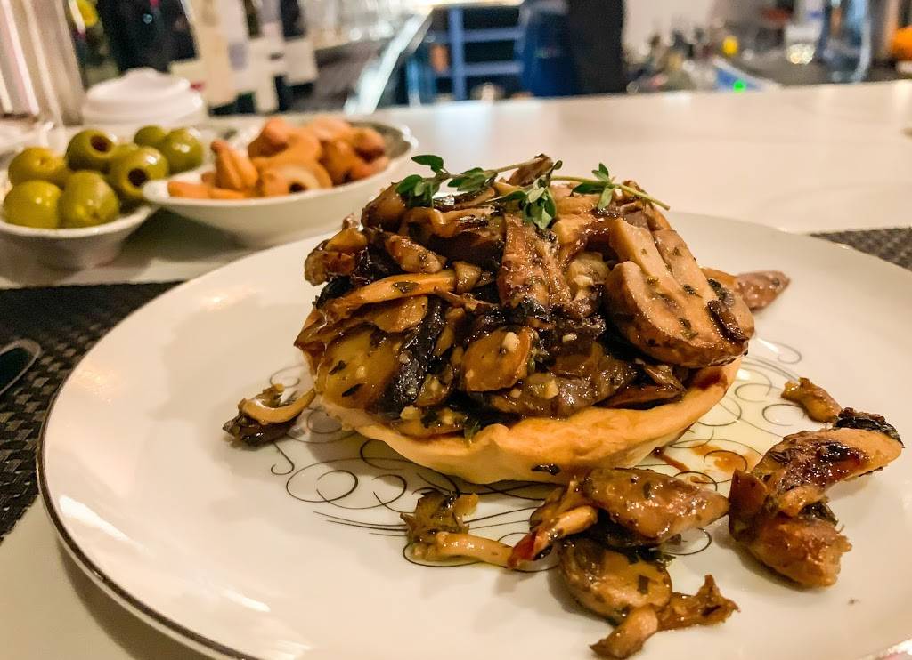 RM 12:20 Bistro | restaurant | 9850 Walnut Hill Ln Suite 305, Dallas, TX 75238, USA | 2142382919 OR +1 214-238-2919