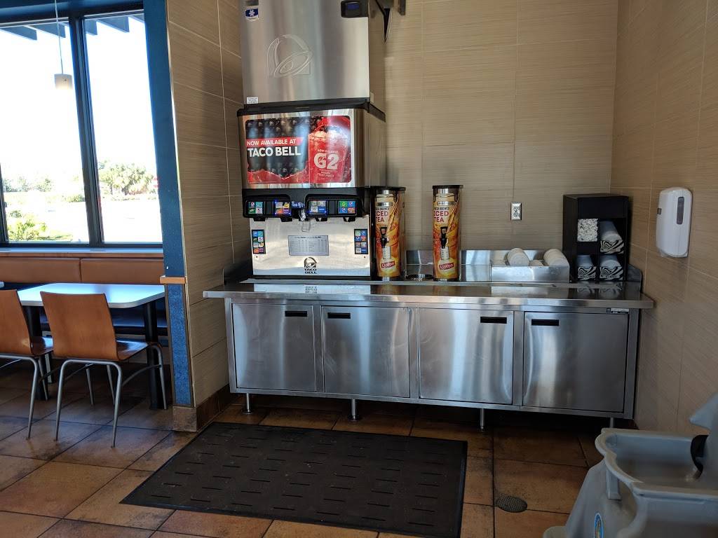 Taco Bell | meal takeaway | 5960 Central Florida Pkwy, Orlando, FL 32821, USA | 4073706606 OR +1 407-370-6606
