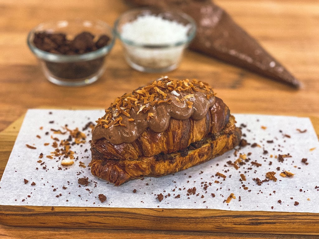 BAKED! Bread & Pastry Co | bakery | 401 Cleveland Rd, Granbury, TX 76049, USA | 8179108705 OR +1 817-910-8705