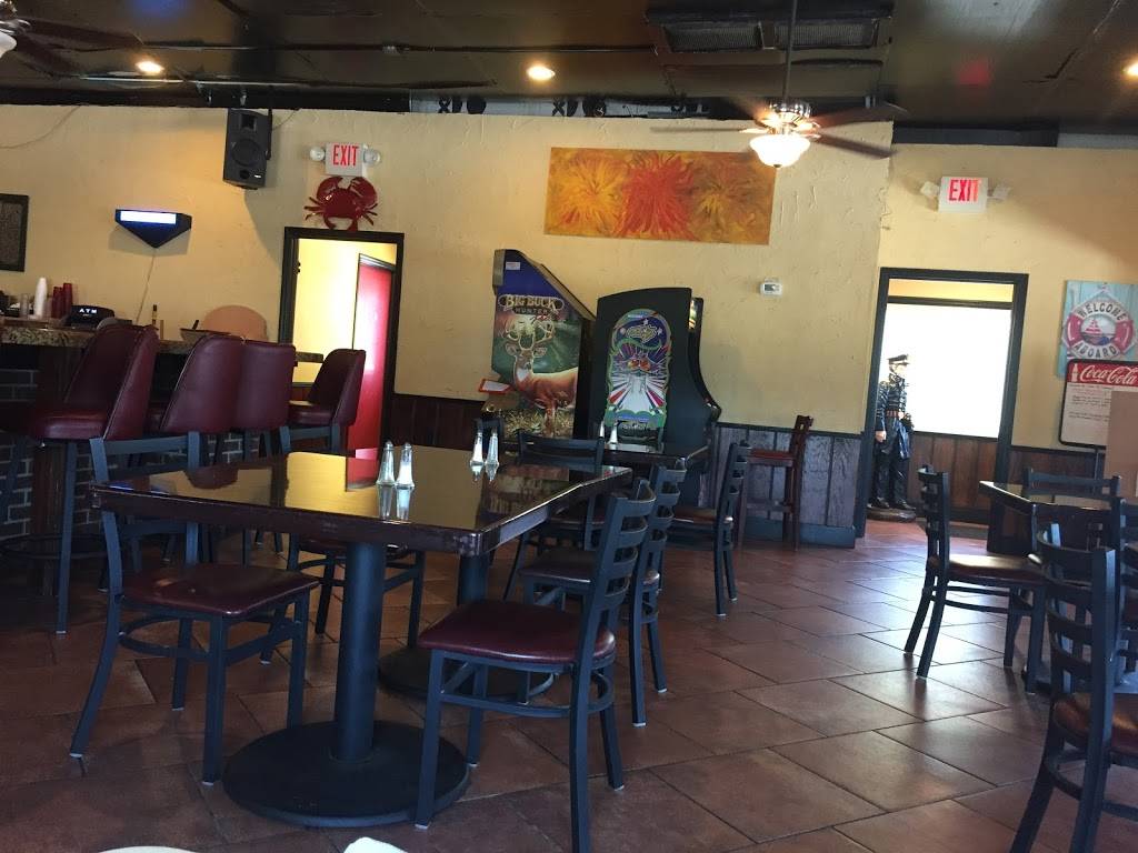 Shiver Me Pinchers Seafood | restaurant | 812 S Kings Hwy, Myrtle Beach, SC 29577, USA | 8432131056 OR +1 843-213-1056