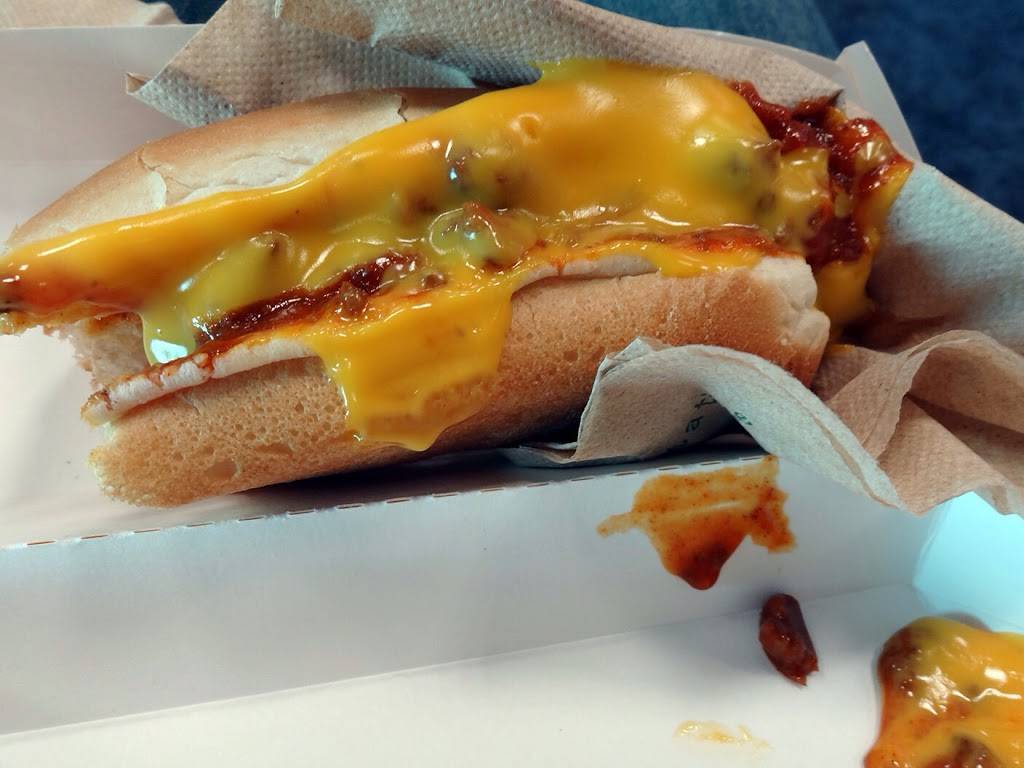 Nathans Famous Hot Dogs | restaurant | Terminal D - North Terminal, Gate D37, Miami International Airport, 2100 NW 42nd Ave, Miami, FL 33126, USA | 7862954097 OR +1 786-295-4097