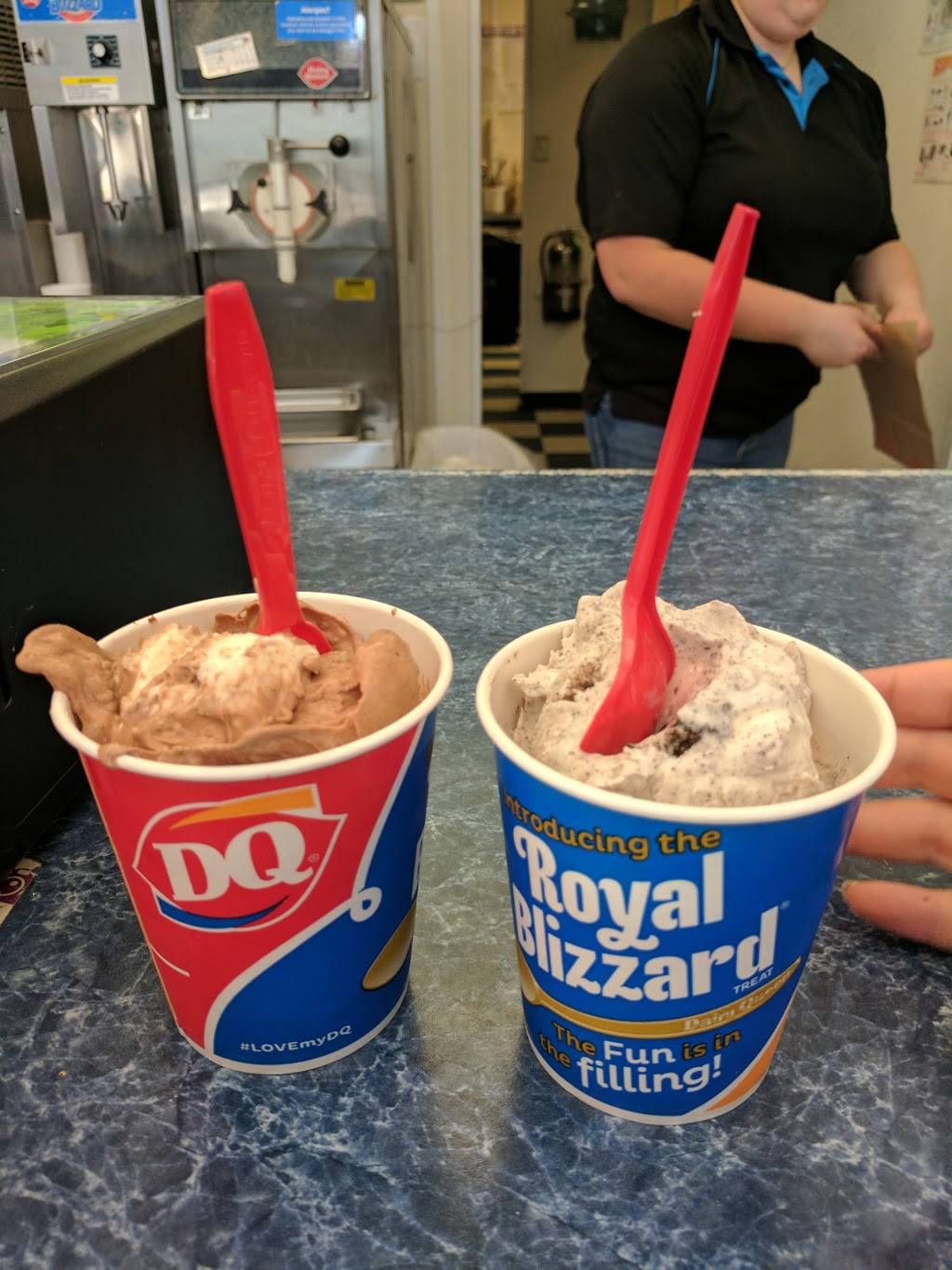 Dairy Queen | restaurant | 401 E 5th St, Metropolis, IL 62960, USA | 6185245454 OR +1 618-524-5454