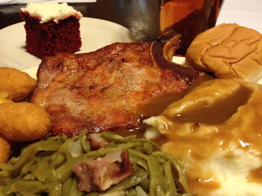 Skinneys Restaurant & Banquet Facility | restaurant | 78136 US-51, Kentwood, LA 70444, USA | 9852294142 OR +1 985-229-4142