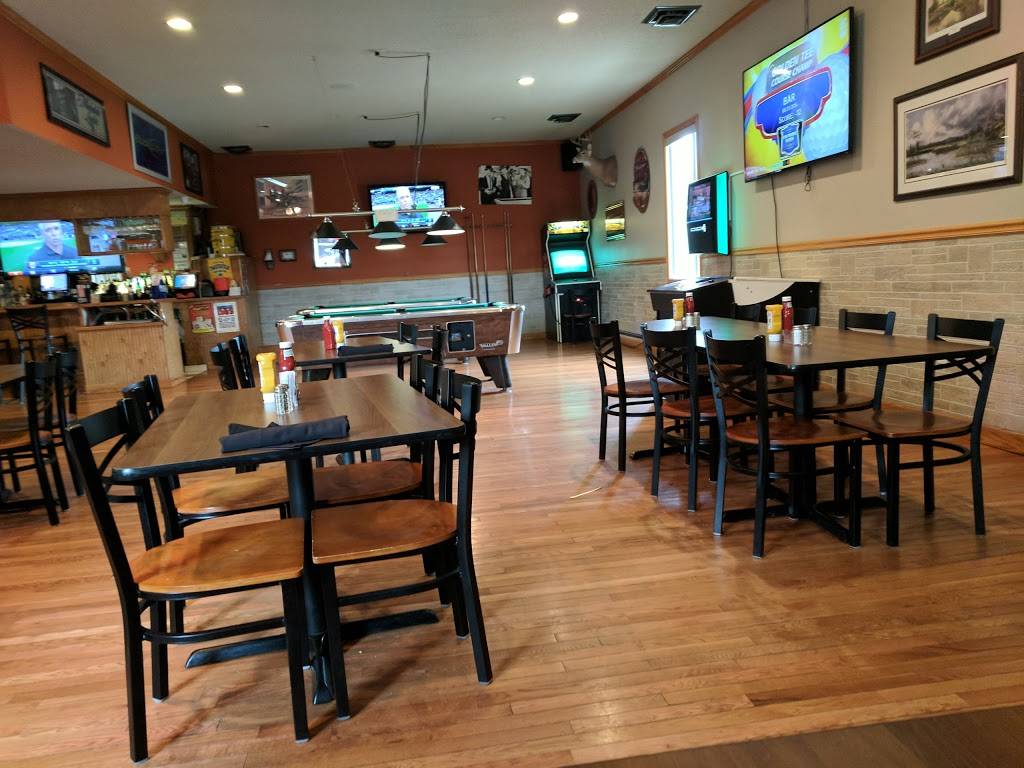 Chaps 3 at Leaning Tree Golf Course | restaurant | 7860 Smiths Creek Rd, Goodells, MI 48027, USA | 8103674500 OR +1 810-367-4500