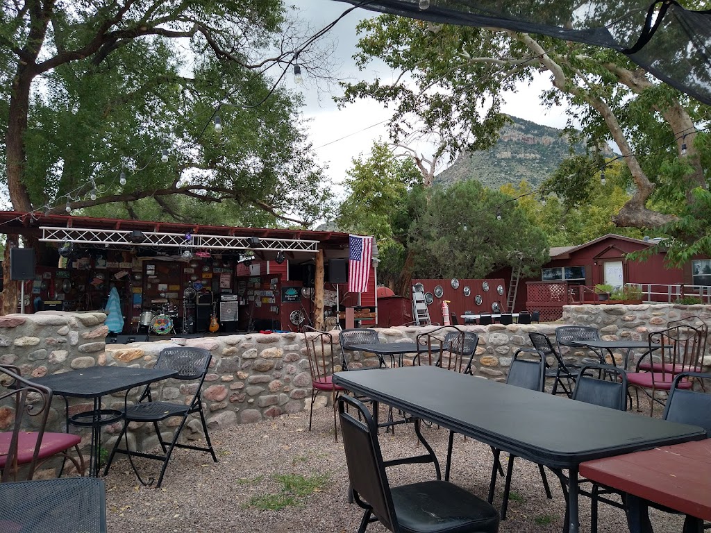 Portal Peak Lodge Store & Cafe | restaurant | 2358 S Rock House Rd, Portal, AZ 85632, USA | 5205582223 OR +1 520-558-2223