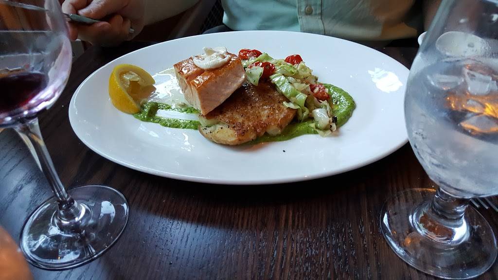 The Mountain Room | night club | Cedar 9006, Yosemite Lodge Dr, Yosemite Valley, CA 95389, USA | 2093721403 OR +1 209-372-1403