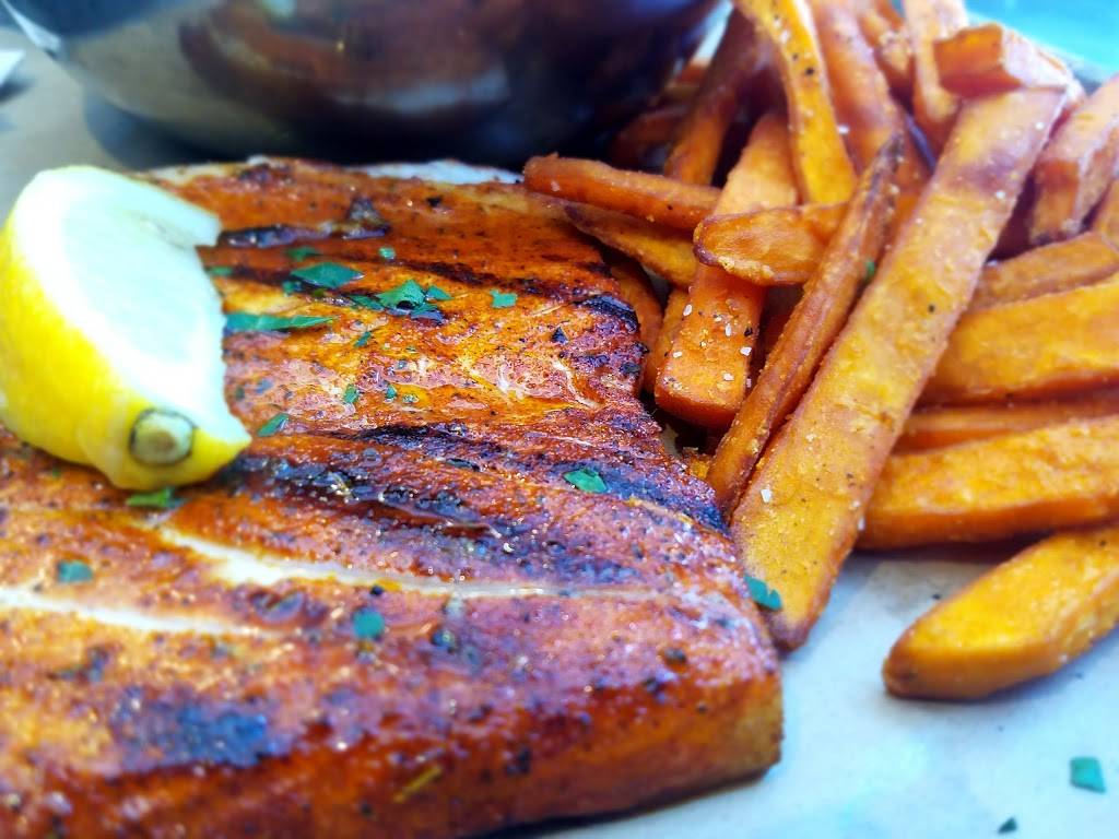 Ocean Market Grill | restaurant | 6332 Pacific Coast Hwy, Long Beach, CA 90803, USA | 5624726151 OR +1 562-472-6151