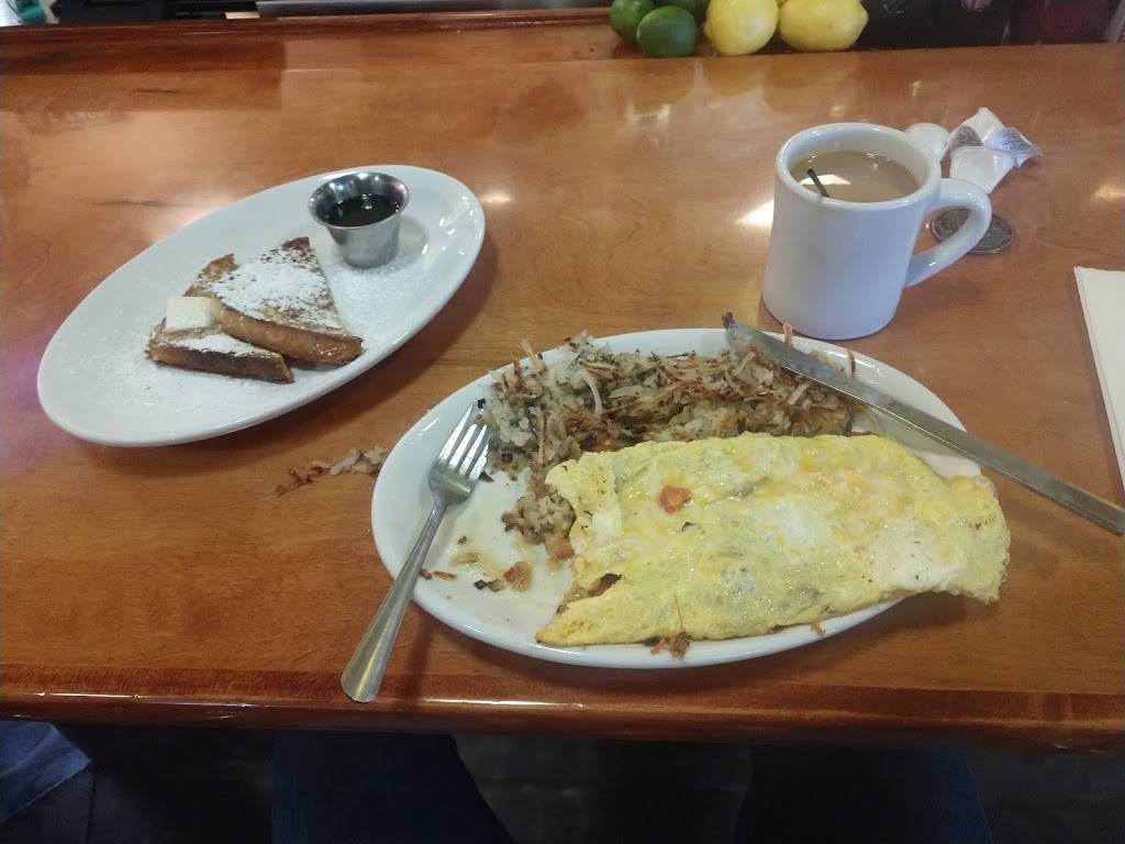 Kings Chef Diner 3 | restaurant | 6436 US-87, Fountain, CO 80817, USA | 7194342479 OR +1 719-434-2479