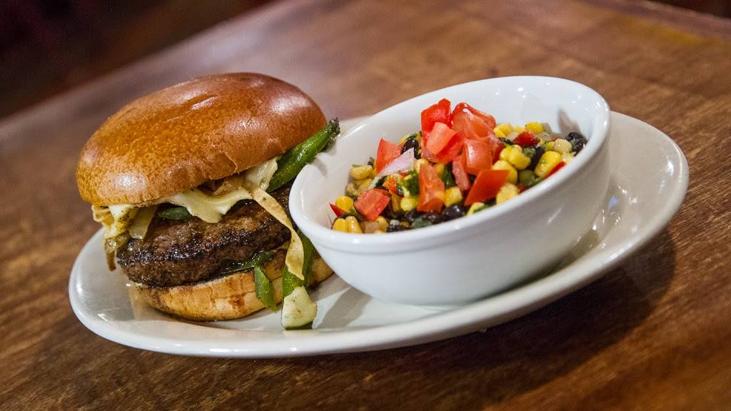 Rockwells Neighborhood Grill | restaurant | 4632 N Rockwell St, Chicago, IL 60625, USA | 7735091871 OR +1 773-509-1871