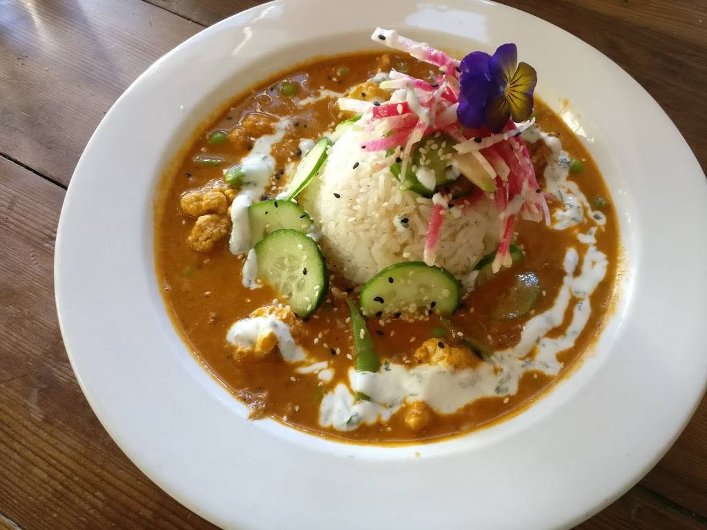 Zazu Kitchen + Farm | restaurant | 6770 McKinley St #150, Sebastopol, CA 95472, USA | 7075234814 OR +1 707-523-4814