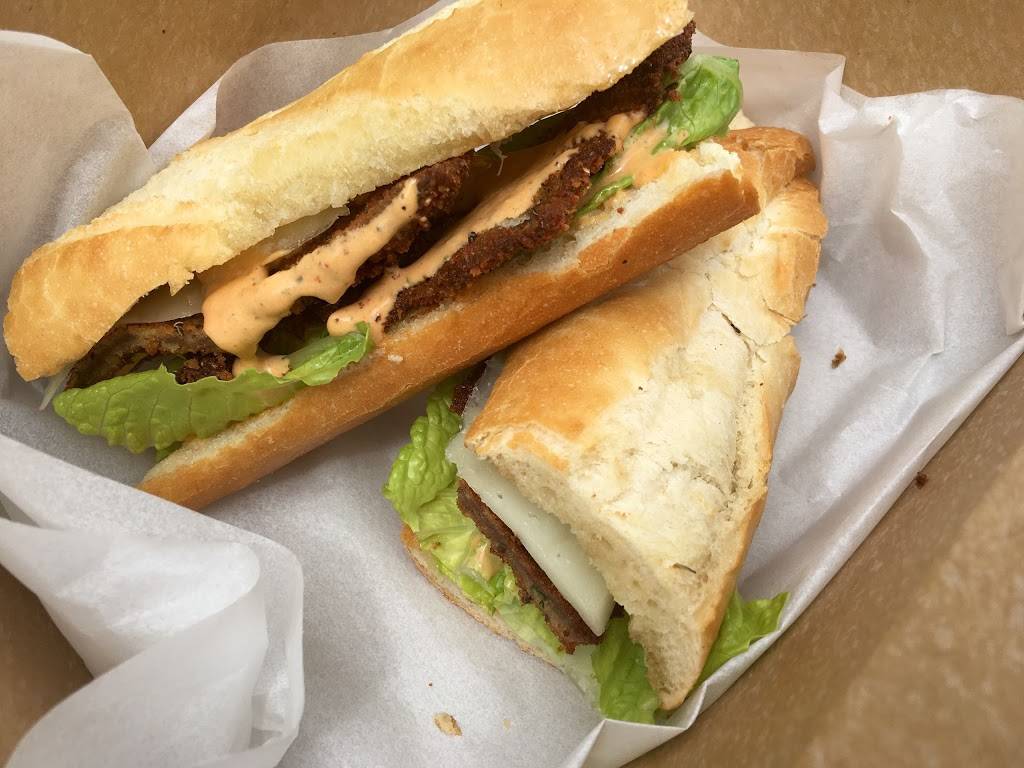 Farm Up Food Truck | restaurant | 33 Backbone Ridge, Eglon, WV 26716, USA | 3046983148 OR +1 304-698-3148