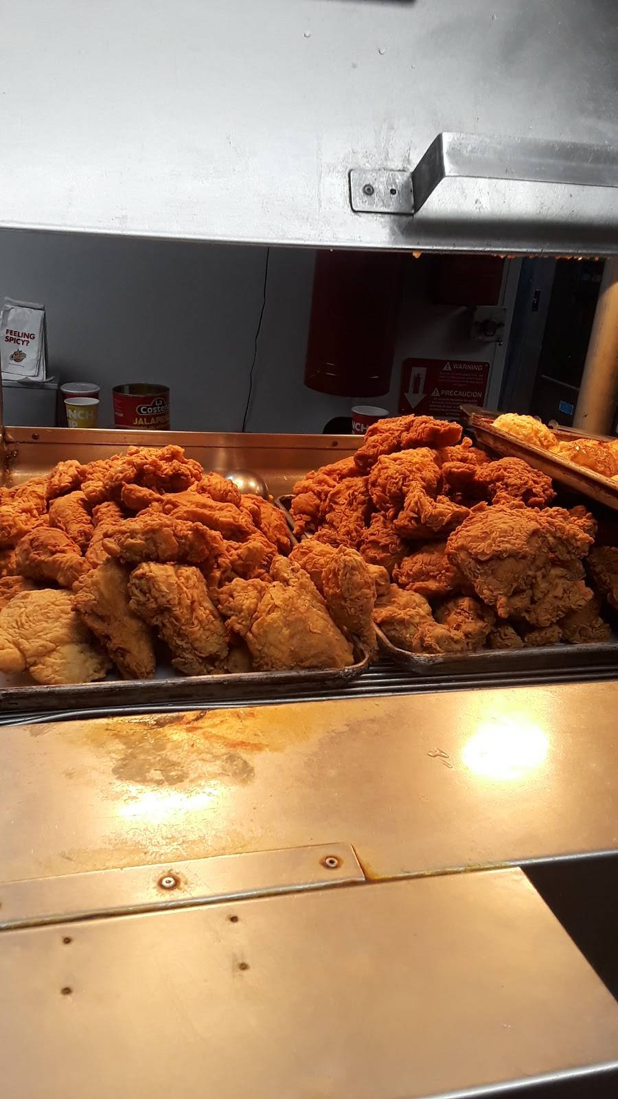 Churchs Chicken | restaurant | 3095 Calder Ave, Beaumont, TX 77702, USA | 4098357281 OR +1 409-835-7281