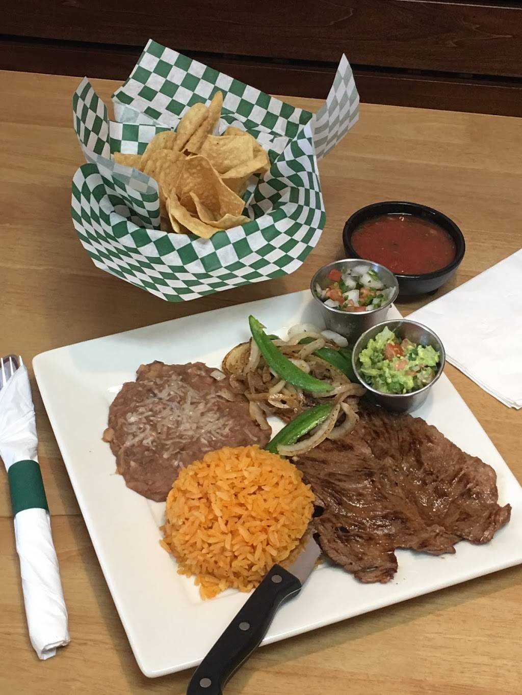 De Oro La Puerta Mexican Restaurant | restaurant | 8863 Adams Ave, Huntington Beach, CA 92646, USA | 7143692504 OR +1 714-369-2504