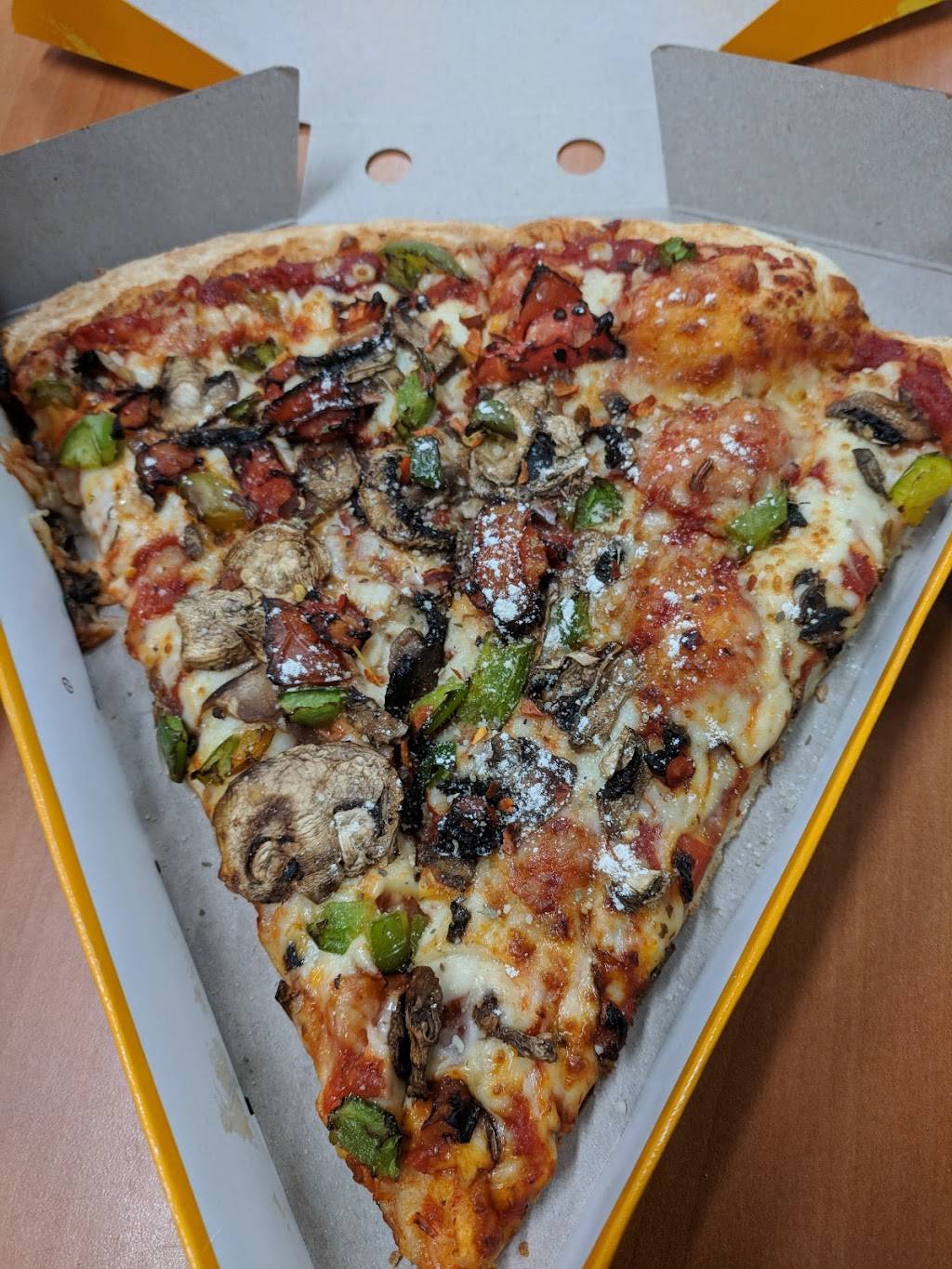 Ginos Pizza | restaurant | 808 Old Hwy 24, Waterford, ON N0E 1Y0, Canada | 5194430097 OR +1 519-443-0097